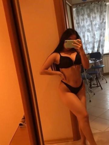 Соня Ласковая Брюнетка